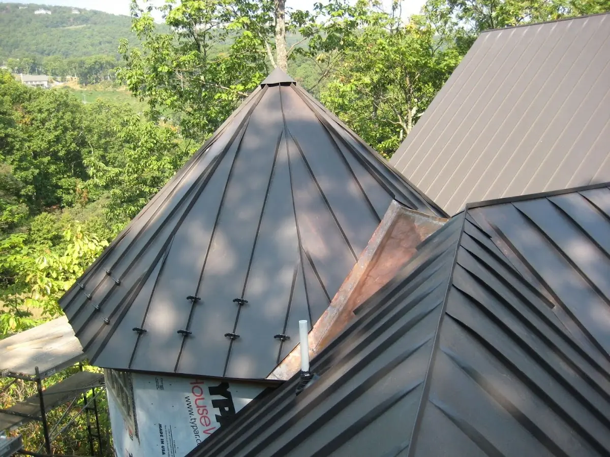 Professional Gutter Cleaning by Craftsman Roofing in Croton-on-Hudson